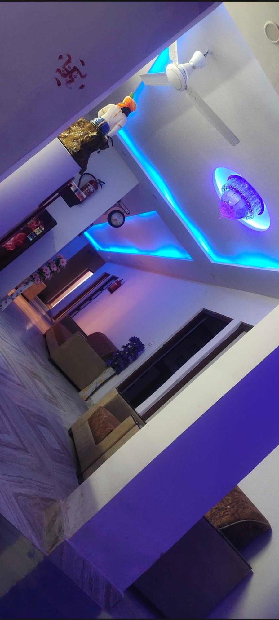 Hotel Oyo Magnet Residency Near Nangli Metro Station 3*